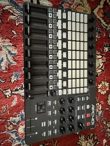 AKAI Professional APC40 MKII Ableton Live Controller - Good Condition - Picture 1 of 2