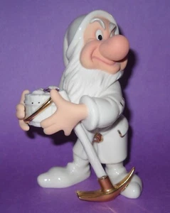 Lenox Disney GRUMPY'S TREASURE Figurine from Snow White MINT - Picture 1 of 7