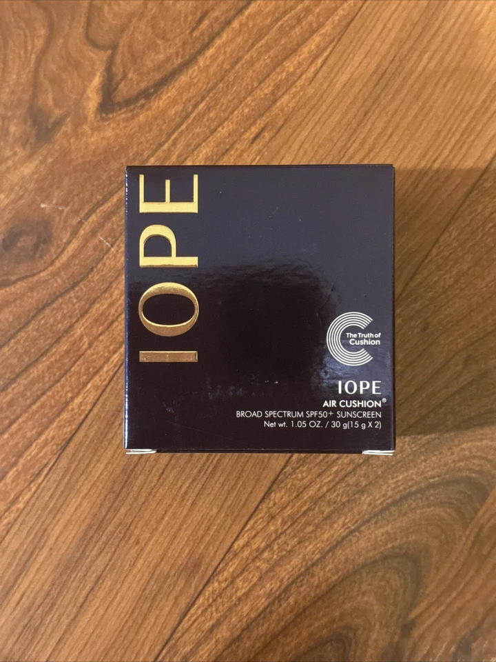 IOPE AIR CUSHION Sheer W21 Warm Light SP50+ Sunscreen NEW In Box - Image 1 of 3