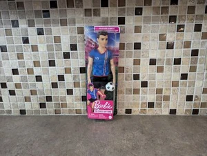BARBIE KEN DOLL YOU CAN BE ANYTHING SOCCER PLAYER BRUNETTE BLUE JERSEY V7-1 - Picture 1 of 7