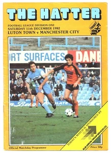 Luton Town v Manchester City 1982-1983 Division One 11/12/1982 - Picture 1 of 1
