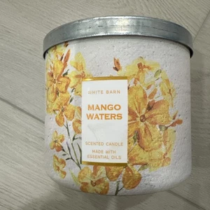 Bath & Body Works White Barn 3-Wick Candle Mango Waters 14.5 oz New - Picture 1 of 4