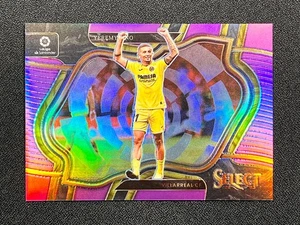 2022-23 Panini Select La Liga Yeremy Pino /75 Field Level Purple Prizm #250 - Picture 1 of 2