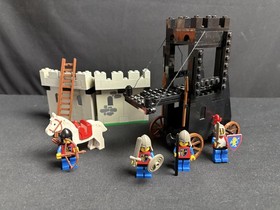 Lego 6061 Siege Tower Castle &rarr; Crusaders Lion Knights Knights Knights from 1984 P2