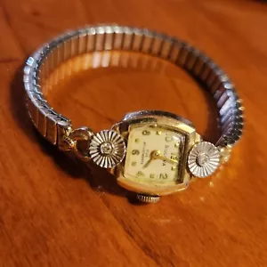 Orologio Bulova Martha Washington 1957 donna placcato oro 10k diamanti meccanico - Foto 1 di 10