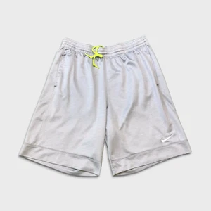 Nike Sportswear Shorts Mens XL Gray Swoosh Pocketed Athletic Gym Shorts - Picture 1 of 7