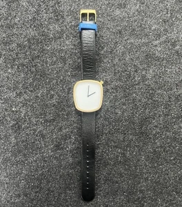 Reloj Bulbul - Pebble 07 - Acero Alemán - Cuero Italiano - Dorado Mate - Imagen 1 de 11