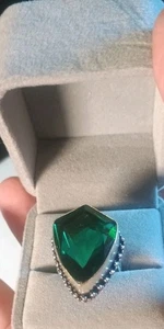 Ring Smaragd Grün Quarz Facettiert Edelstein Schmuck Gr. 7,75 Silberfarben Cocktail - Bild 1 von 5