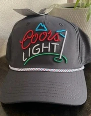 Auténtico sombrero de golf Coors ligero bordado agujero 19 cuerda ventilada con cierre a presión Foto 1 de 4