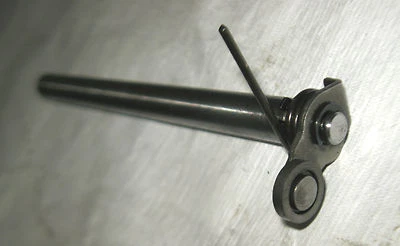 Kawasaki 1982 KZ1000 KZ 1000 J2 transmisión palanca de posicionamiento neutro y eje Foto 1 de 4