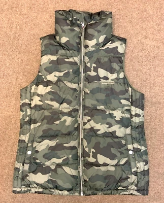Old Navy Vest Mens S Puffer Camo Fleece Lined Water Resistant Full Zip Warm-Up - Image 1 of 4