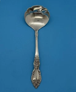 ONEIDA WORDSWORTH GLOSSY STAINLESS FLATWARE FLORAL SCROLLS GRAVY LADLE 7.75" USA - Picture 1 of 4