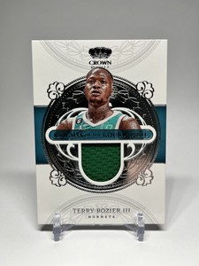 2022-23 Crown Royale Terry Rozier III Knights of the Round Table Relic Patch
