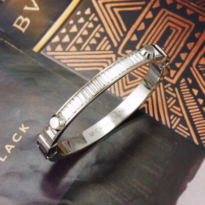 NWDF MICHAEL KORS ASTOR BAGUETTE BRACELET SILVER TONE - Image 1 of 4