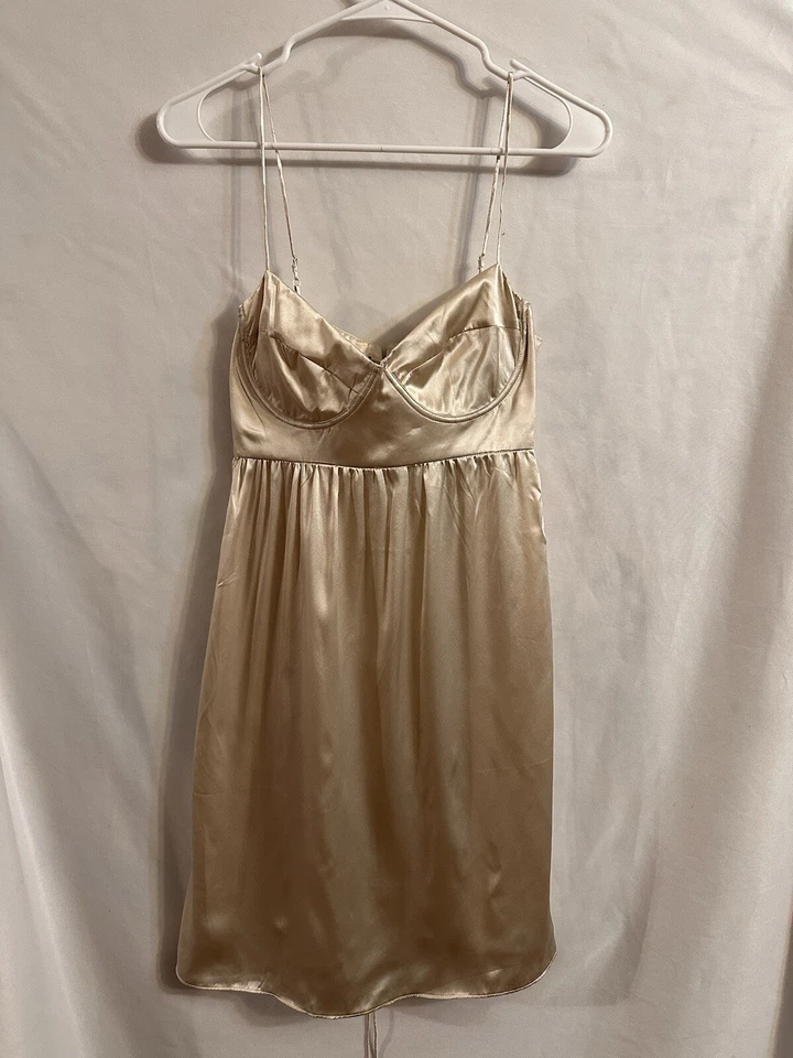 Mini Vestido de Fiesta de Cóctel Venus Dorado Metálico 100% Seda Talla 4 Foto 1 de 4