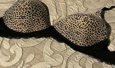 Warner's Black Lace Leopard Design Bra 36C Around the Body 5607a - Image 1 of 4