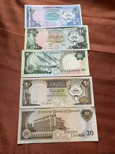 1968 Kuwait Money Two Ten Two Twenty One Five - Picture 1 of 1