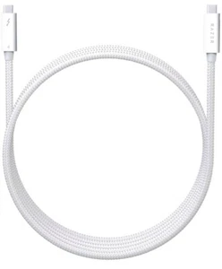 Razer Thunderbolt 4 Cable (0.8m / 2.5ft): Up to 40 Gigabits Per Second  - Picture 1 of 5