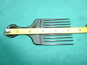 Hair Pick Comb Fork Black Plastic With Eyelet to Hang On Wall Fast USA Shipper! - Picture 1 of 7