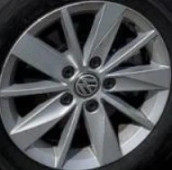 Volkswagen Golf 2019 rueda original 15x6 10 radios Foto 1 de 4