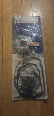 Juego de juntas de cubierta de válvula de motor MAHLE VS50684 para modelos seleccionados de Ford Lincoln 10-15 Foto 1 de 4