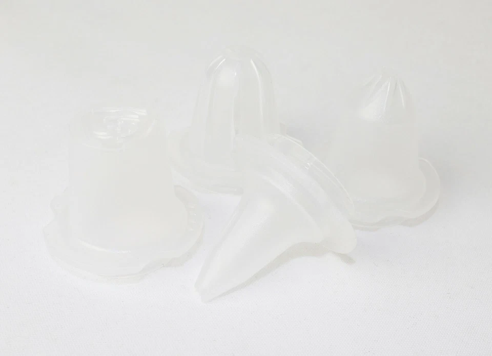 Tupperware 4 Dekortüllen für Tortenzauber Spritzbeutel passend für 400ml + 1L - Bild 1 von 1