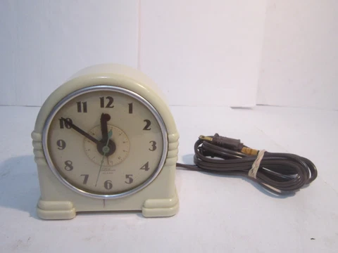 Vintage Alarm Telechron Electric Clock Bakelite Case Model 7H125  Working Cover