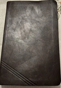 Holy Bible NIV Zondervan 2011 Brown Leathersoft Clean Crisp Pages See Pictures! - Picture 1 of 9