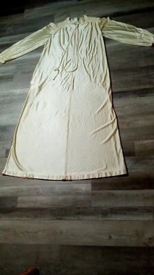 Vestido Amarillo De Colección Talla Pequeña Montgomery Wards Hecho en EE. UU. Foto 1 de 4