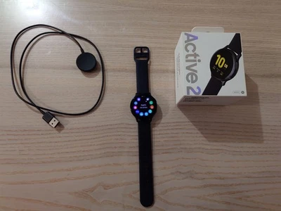 Samsung Galaxy Watch Active 2 44mm Boîtier en acier inoxydable et Bracelet en... - Photo 1/2