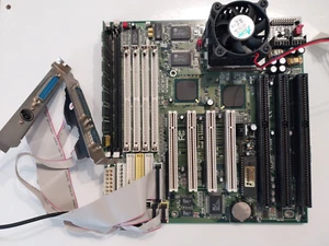 Acorp 5tx29 Socket 7 motherboard + Intel 233MMx + 128Mb SD RAM - Afbeelding 1 van 13