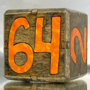 64 BROWN/Orange - Backgammon Doubling Cube - 36mm - Picture 1 of 9