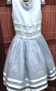 GIRLS SIZE 6-8 BLUE SPECIAL OCCASION DRESS - Picture 1 of 8