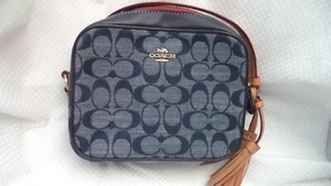 NWT Coach C8666 Mini Camera Bag In Signature Chambray & Leather Denim Multi - Picture 1 of 8