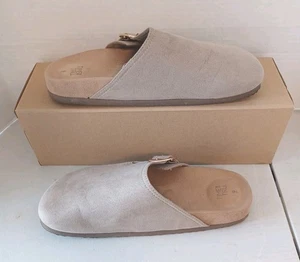 Time and Tru Slip On Faux Suede Clogs Sandals Mules Shoes Womens 9 Taupe Boho  - Picture 1 of 10