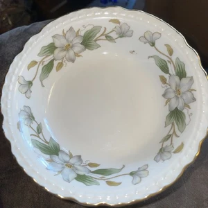 Vitrified Embassy China USA Dogwood 5" Fruit Dessert Bowls Set Of 7 Scallope - Picture 1 of 9