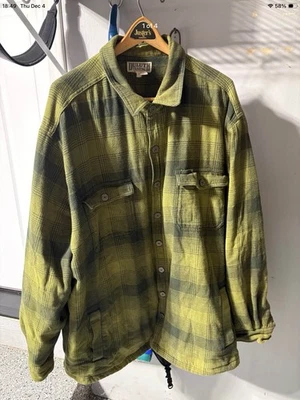 Duluth Trading Company Mens Long Sleeve Insulated Green Flannel 3XLT 3XL Tall - Image 1 of 4