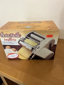 MACCHINA PER PASTA PASTA FACILE IMPERIA ARTICOLO A2500 + MOTORE ELETTRICO + SCAT - Foto 1 di 5