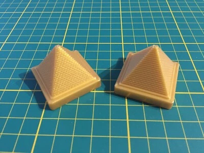 Lot x2 Pyramide doré pièce détachée jeu de société Ramsès II Ravensburger #A65 - Photo 1/2