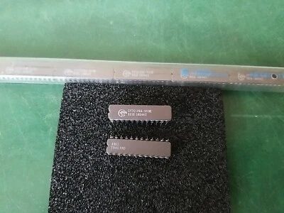 CY7C128A-55DC CYPRESS STANDARD SRAM 2KX8 CERDIP LOT OF 2 PCS - Image 1 of 3