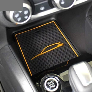 Alfombrillas de ranura para puerta para Nissan Kicks 2017-2019 portavasos de goma almohadillas antideslizantes 13 piezas - Imagen 1 de 31