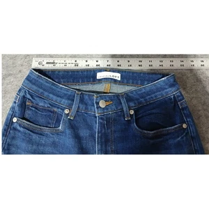 LOFT moderne Damenjeans gerades Bein Größe 25 Used-Look ausgefranster Saum dunkle Waschung - Bild 1 von 8