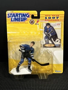 🏒 Figura y tarjeta 1997 alineación inicial Peter Bondra Washington Capitals NHL NUEVO EN PAQUETE - Imagen 1 de 2