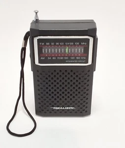 Vintage Radio Shack Model 12-634 Handheld Realistic AM/FM Radio, Works Great - Bild 1 von 9