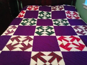 Treasured T Hand Quilted Quilt NEVER USED - Picture 1 of 5