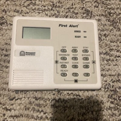 First Alert Fa 210  Console keypad - Image 1 of 2