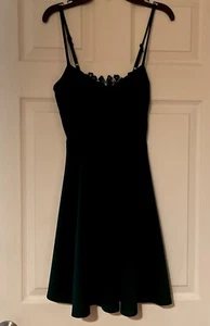 Kleid Gr. XS, dunkelgrün - Bild 1 von 6