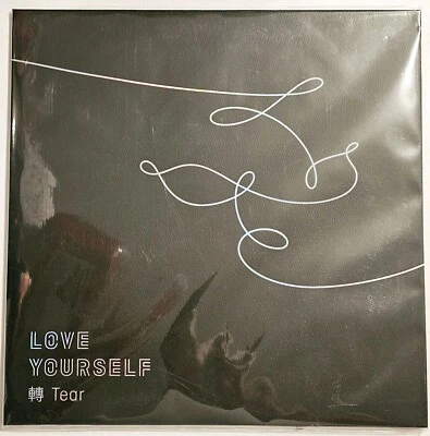 BTS LOVE YOURSELF TEAR VINYL LP with BOOKLET POSTCARD PHOTOS STICKER SHIPS FAST Foto 1 de 2
