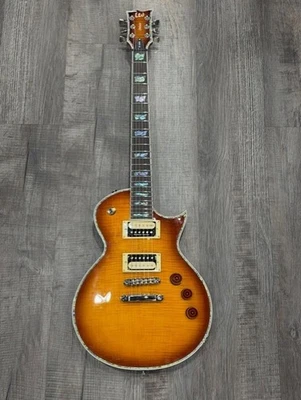 Guitarra elétrica ESP LTD EC-1000 6 cordas - Amber Sunburst (LEC1000ASB) Coreia - Imagem 1 de 4