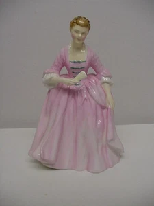 Royal Doulton Figurine A Hostess of Williamsburg - HN2209 - Picture 1 of 1